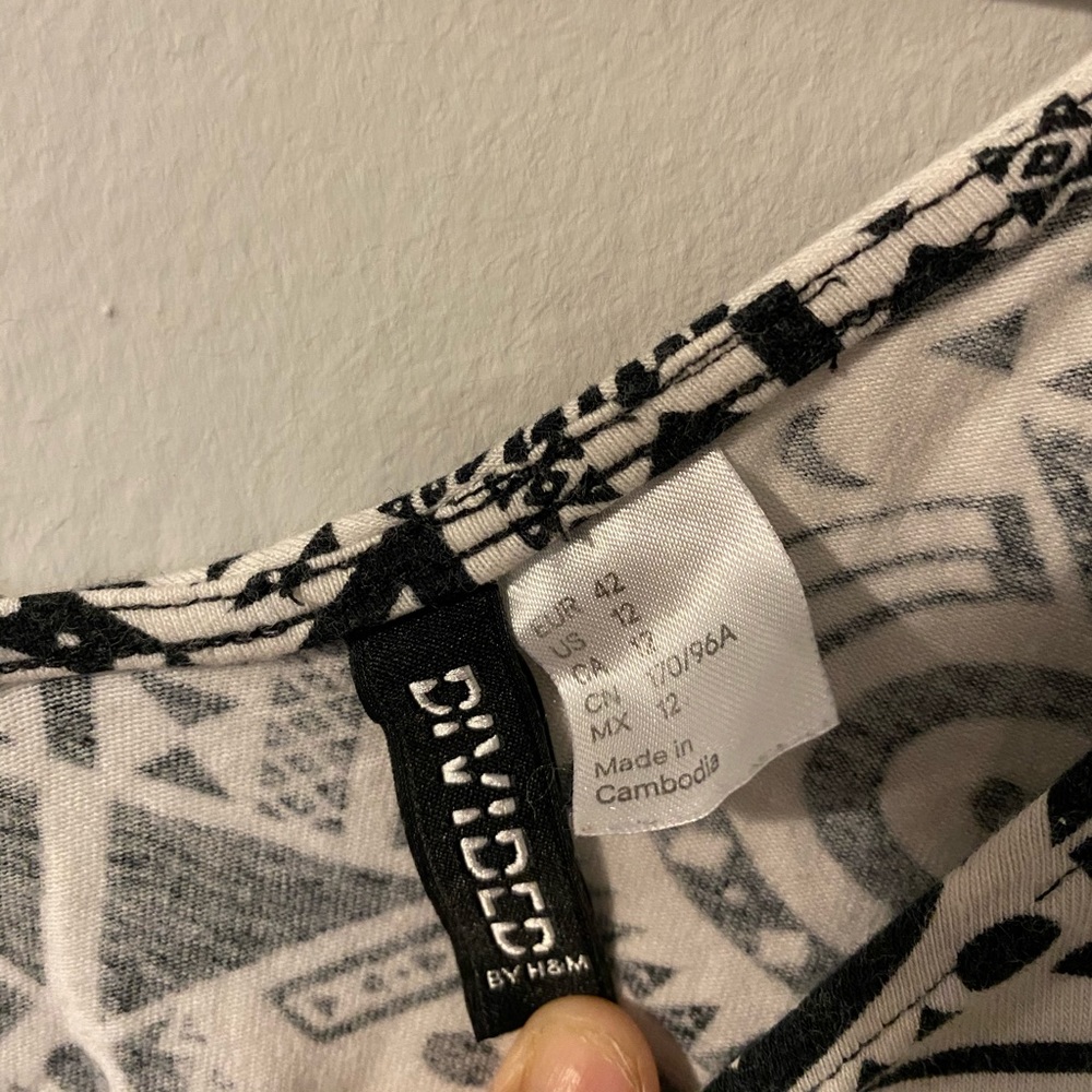 H&M Aztec Mini Dress - Picture 2 of 2